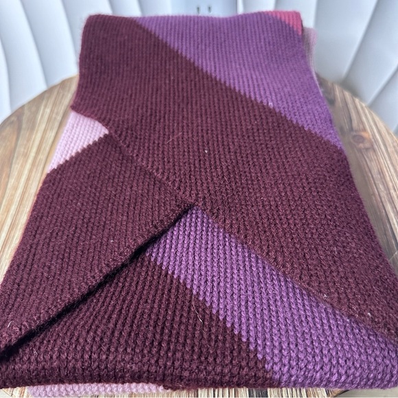 Lord & Taylor Knit Scarf - Picture 1 of 3